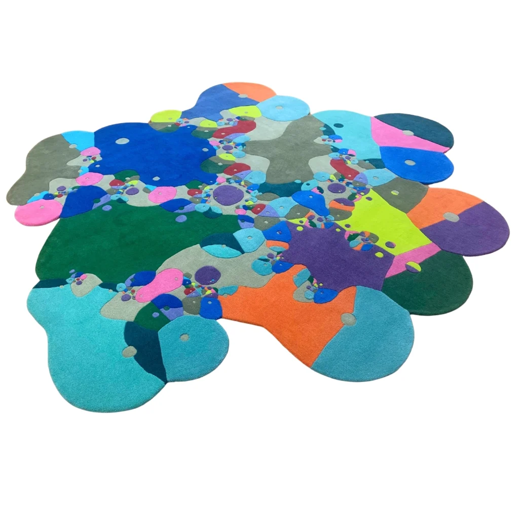 Alfombra de diseño fractal diseñada por Zawada Serie Affordances «Oops»